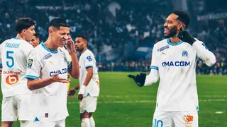 Aubameyang brilló con gol y dos asistencias en triunfo de Marsella sobre Lyon