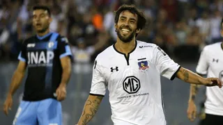 Jorge Valdivia brilló en su regreso a las canchas en victoria de Colo Colo sobre Iquique