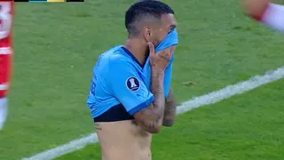 Ronnie Fernández falló un penal que pudo ser el descuento de Bolívar contra Inter