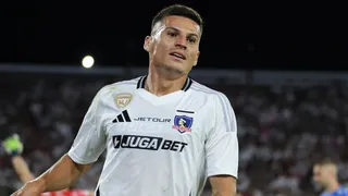 Baja de Lucas Cepeda en La Roja genera preocupación en Colo Colo pensando en Libertadores