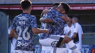 Colo Colo inició el torneo con una gran goleada de visita sobre Deportes Copiapó