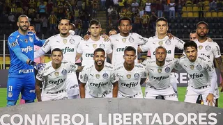 Palmeiras contó con Kuscevic para vencer a Emelec y ampliar su campaña perfecta en la Copa
