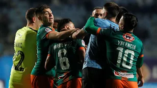 Jugador de O’Higgins recibió un duro castigo por agredir a un árbitro