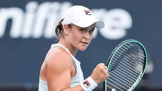 Ashleigh Barty avanzó a la final en el Abierto de Miami tras batir a Elina Svitolina