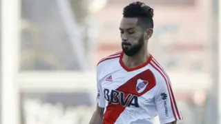 Se cayó el fichaje de Marcelo Larrondo en Universidad de Concepción