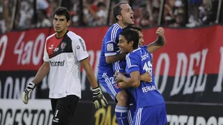Universidad de Chile derrotó a Newell’s y alcanzó la cima de su grupo en la Libertadores
