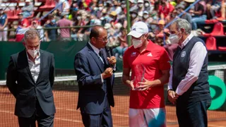 Nicolás Massú recibió emotivo homenaje en el Club Unión de Tenis en Viña del Mar