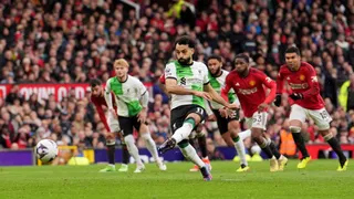 Liverpool empató frente a Manchester United y se enreda en la Premier League