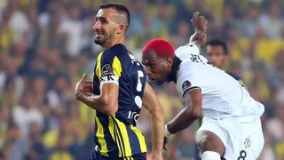 Fenerbahce y Besiktas repartieron puntos en duelo que tuvo a los chilenos como suplentes