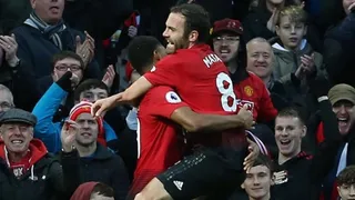 Manchester United no extrañó a Alexis en goleada sobre Fulham por Premier League