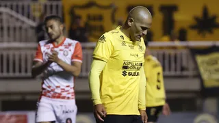 San Luis fue vapuleado por Deportes Limache en el Ascenso