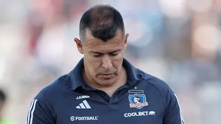 ¡Se acabó el ciclo! Jorge Almirón deja Colo Colo tras una temporada de contrastes