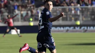 Pablo Aránguiz sorprendió con un zurdazo y abrió el marcador para la U sobre Coquimbo
