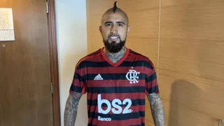 “Viene el monstruo”: Hinchas de Flamengo alucinaron con inminente llegada de Arturo Vidal