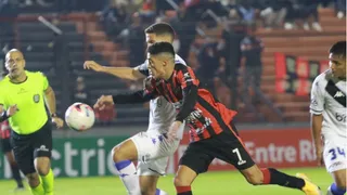 Alexander Medina debutó en Vélez Sarsfield con empate en la Liga de Argentina