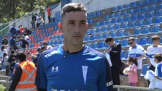 Peranic y Kagelmacher destacaron presencia de hinchas en entrenamiento de U. Católica