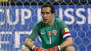 Gamadiel García: Si Claudio Bravo dice que hay cosas que mejorar, hay que escucharlo