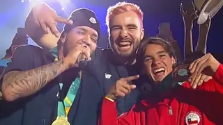 [VIDEO] Lucas Nervi le prestó su medalla de oro a Prince Royce