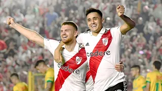 Pablo Solari brilló con un triplete en River Plate que goleó a Defensa y Justicia en Copa Argentina