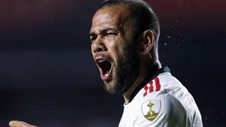 ¡Otro más! Dani Alves sumó su título número 41 con nuevo festejo de Sao Paulo