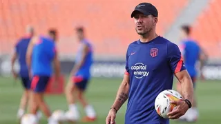 Diego Simeone: Está claro que no hablamos con Messi