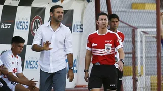 U. San Felipe despidió a su entrenador por la “pobreza futbolística” mostrada en la Primera B