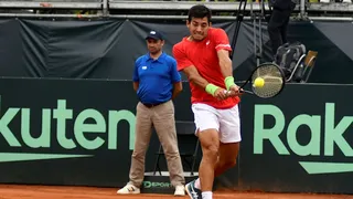 Garin tuvo decepcionante actuación ante Skatov y Chile quedó en desventaja ante Kazajistán