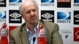 Juan Tagle: No podemos arriesgar la viabilidad del club porque la hinchada pide más refuerzos