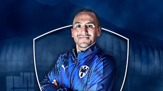 Humberto Suazo fue confirmado como nuevo jugador de la filial de Monterrey