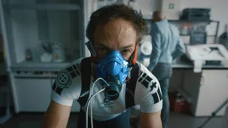 La Historia Es Nuestra: La sucia crisis que afecta a frasquitos de dopaje