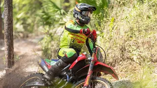 Ruy Barbosa quedó al borde del podio en una lluviosa tercera jornada del GNCC
