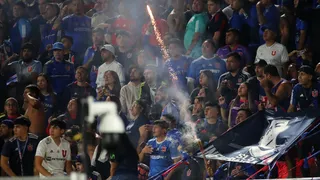 Hinchas de la U de Chile generan incidentes en la previa del partido ante Estudiantes por Copa Libertadores