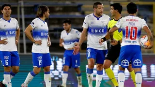 La UC sufrió un duro revés ante Vélez y quedó fuera de la Copa Sudamericana