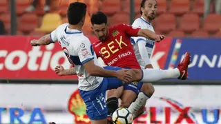 Universidad Católica y Unión Española miden fuerzas en el Estadio Sausalito