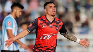 ¿Viernes clave para Colo Colo? El plazo que fijó Limache para definir el futuro de Daniel Castro