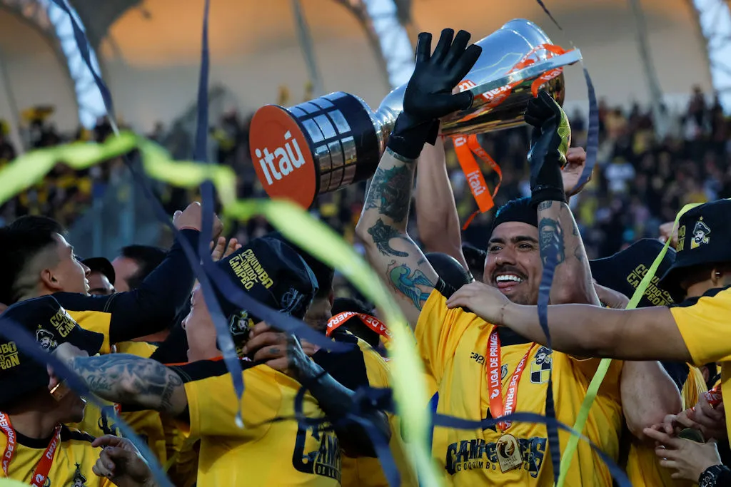 Diego Sánchez tocó el cielo con Coquimbo/ © Andrés Pina-Photosport
