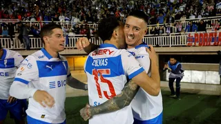 Fue titular indiscutido el segundo semestre en U Católica y ahora lo tachan de prescindible