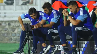 No hay una buena para Paqui: El cuerpo técnico de la U de Chile arriesga sanción por esta absurda razón