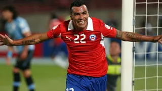 Esteban Paredes: Jorge Sampaoli se hizo un nombre en nuestro país y le debe respeto