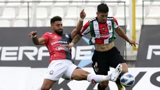 Jonathan Benítez vivió una jornada de dulce y agraz en la victoria de Palestino sobre Antofagasta