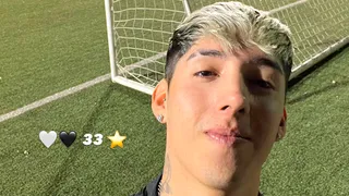 Pailita animó los festejos nocturnos del plantel de Colo Colo