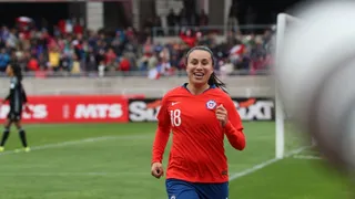 La columna de Aldo Schiappacasse: La raza es roja