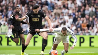 Real Madrid 1-2 Valencia por La Liga 2024-2025: resumen, goles, resultado y estadísticas