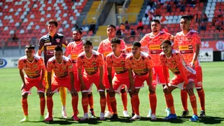 Positivo de Cobreloa es variante Delta y todo el equipo entró en cuarentena en Concepción