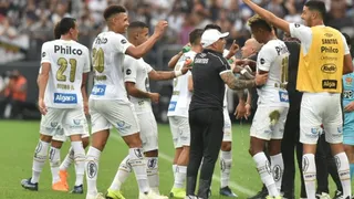 Jorge Sampaoli se estrenó en Santos con un empate ante Corinthians en amistoso