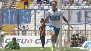 Fernando Zampedri repitió para darle tranquilidad a la UC ante Deportes Antofagasta