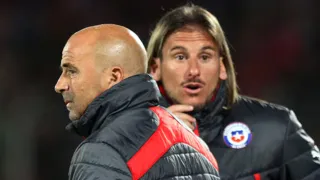 ¡Bombazo en La Roja! El DT mundialista que tiene todo acordado para asumir la Selección