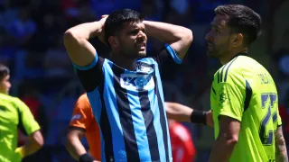 Desazón en Talcahuano: Huachipato rompe el silencio tras la decisión que afecta a sus hinchas