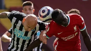 Liverpool resignó puntos con un empate ante Newcastle United