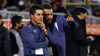 Valenzuela dirigirá duelos contra Sporting Cristal y Ñublense antes del arribo de Holan a la UC